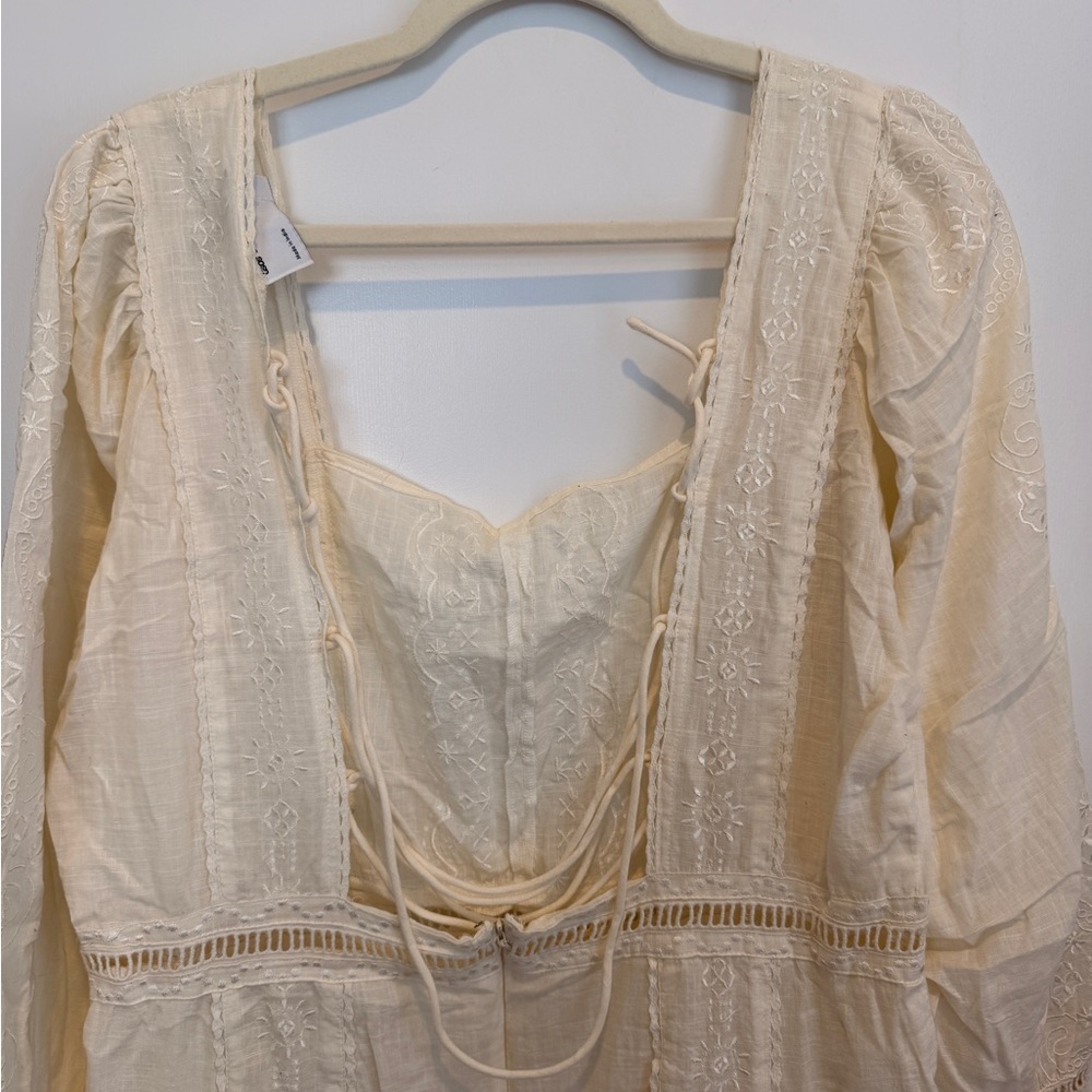 ASOS Curve Cream Long Sleeve Dress - Picture 5 of 7